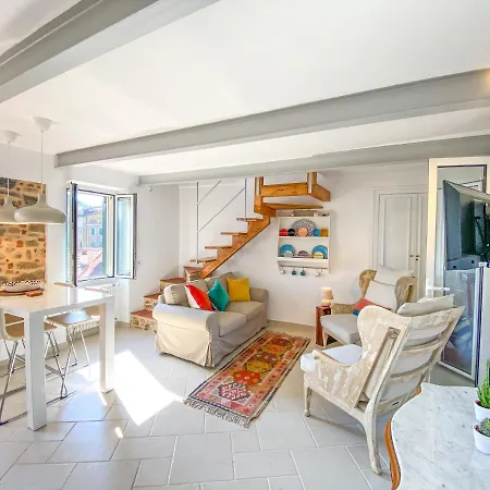 Penthouse With Views Of The Alps, Perinaldo. Perinaldo