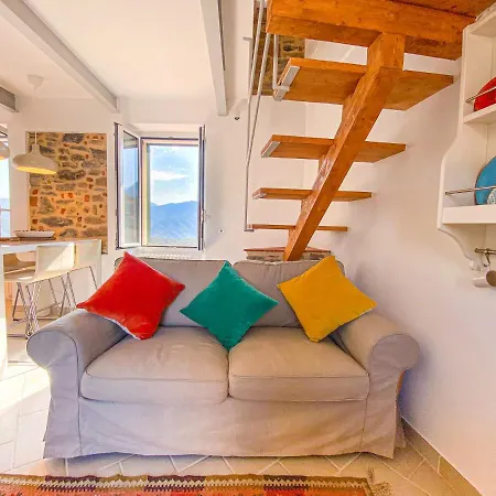Apartment Penthouse With Views Of The Alps, Perinaldo.
